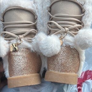 Nine West Beige Boots with Faux Fur Trim